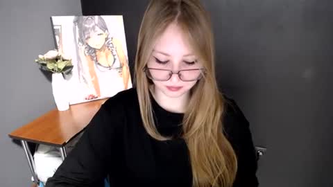 Snapshot of cute_minx chatting on 06.15.26 Veronica online show from 06.15.26