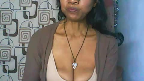 Snapshot of cute_moll chatting on 07.13.26 murielle online show from 07.13.26
