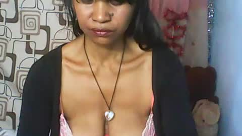Snapshot of cute_moll chatting on 07.28.26 murielle online show from 07.28.26