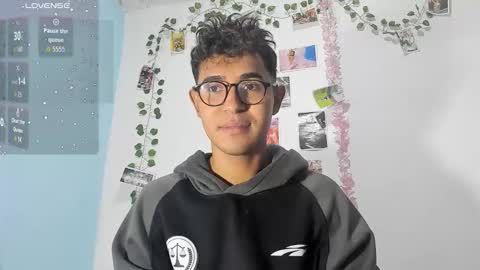 Snapshot of cute_sammy_1 chatting on 11.27.25 cute_sammy_1 online show from 11.27.25