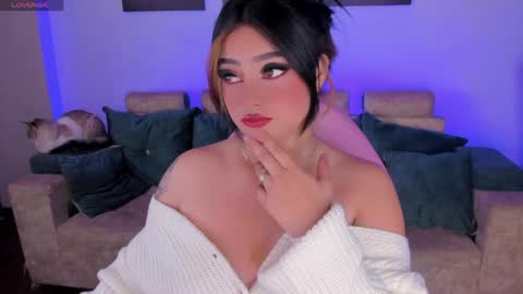 Snapshot of cute_sarita18 chatting on 05.09.26 Sarita online show from 05.09.26