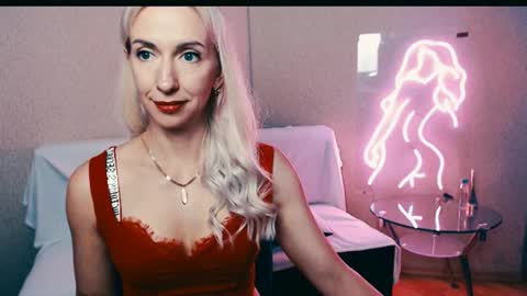 cute_smile_shy online show from 09.14.25