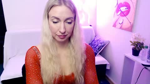 cute_smile_shy online show from 03.31.26