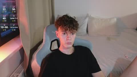 Thomas -  online show from 07.12.26
