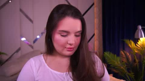 Snapshot of cuteamberr chatting on 10.12.25 Amber online show from 10.12.25