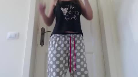 Anne-Marie  online show from 10.18.25