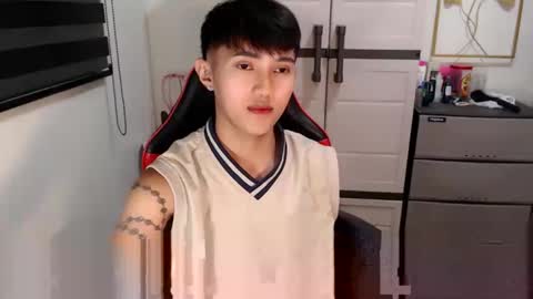 Snapshot of cuteasiancock98 chatting on 05.16.26 Steph online show from 05.16.26