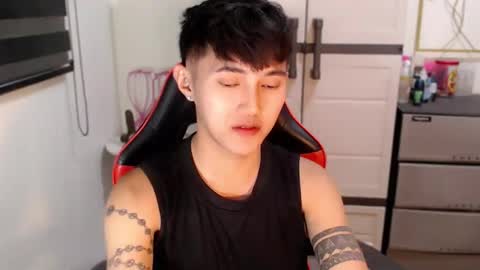 Snapshot of cuteasiancock98 chatting on 05.17.26 Steph online show from 05.17.26