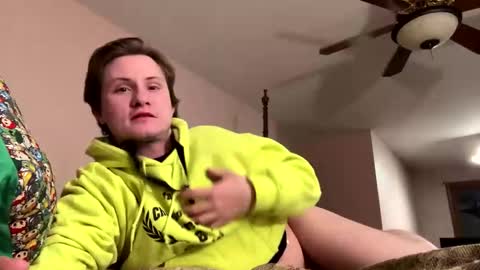 Snapshot of cuteboii29 chatting on 02.18.26 cuteboii29 online show from 02.18.26