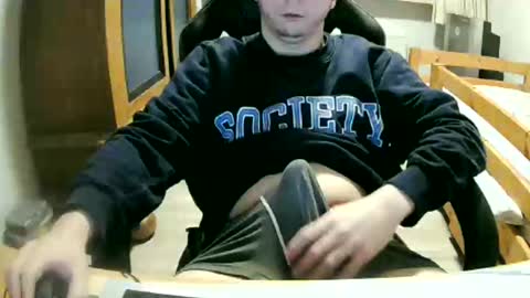 Snapshot of cuteboy090 chatting on 02.26.26 Cuteboy090 online show from 02.26.26