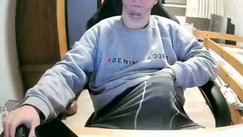 Cuteboy090 online show from 03.22.26