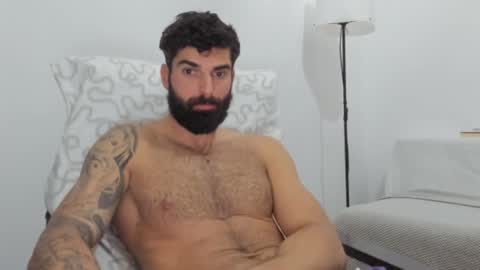 cuteeboy online show from 02.04.25