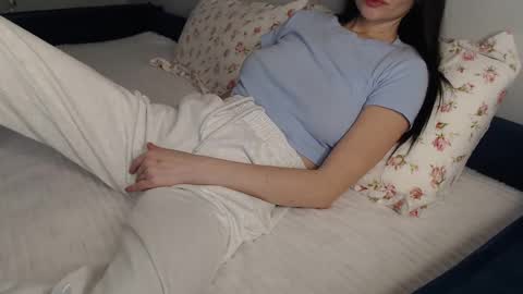 Anna online show from 01.04.25