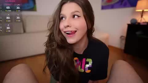 Mia online show from 09.19.25