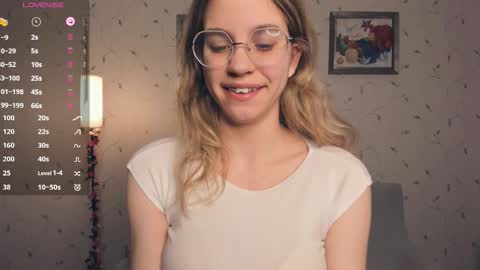 Snapshot of cutefluffy chatting on 02.18.26 Melisa online show from 02.18.26