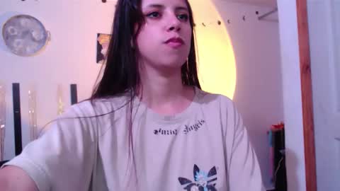 Snapshot of cutehaome chatting on 02.23.26 haome online show from 02.23.26