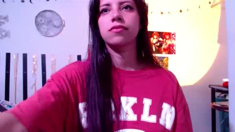 Snapshot of cutehaome chatting on 04.15.26 haome online show from 04.15.26