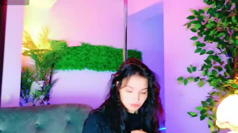 Snapshot of cuteness__girl chatting on 09.24.25 cuteness__girl online show from 09.24.25