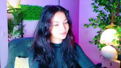 Snapshot of cuteness__girl chatting on 09.28.25 cuteness__girl online show from 09.28.25