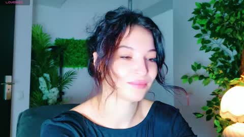 Snapshot of cuteness__girl chatting on 10.14.25 cuteness__girl online show from 10.14.25