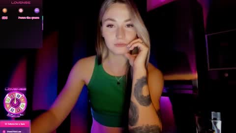 Snapshot of cutestdemon chatting on 09.11.25 Im saving up to fix my favorite car online show from 09.11.25