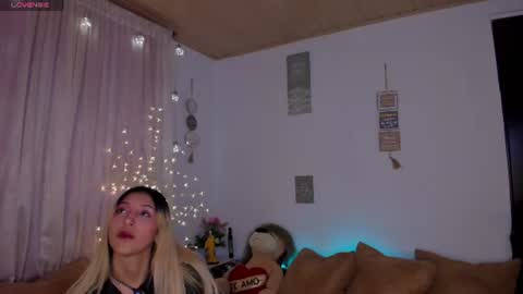 cuteweed420 online show from 07.26.26
