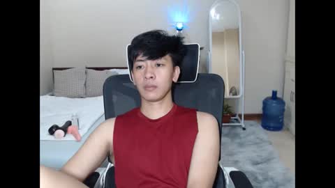 Neil Taylor online show from 10.19.25