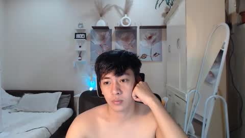 Neil Taylor online show from 11.14.25