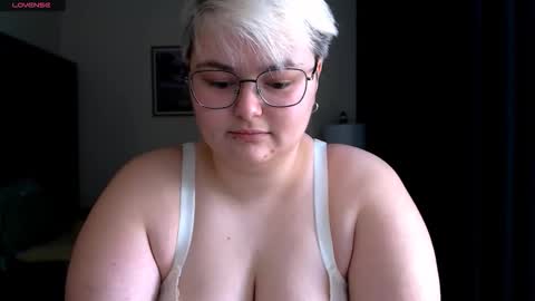 Sophie  Lilith online show from 11.28.25