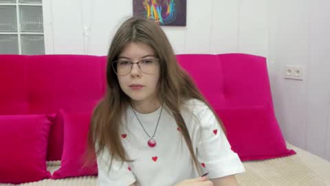 cutie_lory online show from 02.06.25