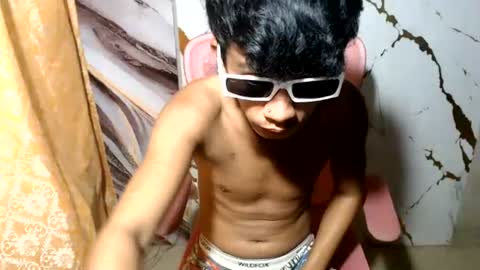 Snapshot of cutie_mico chatting on 07.15.26 cutie_mico online show from 07.15.26