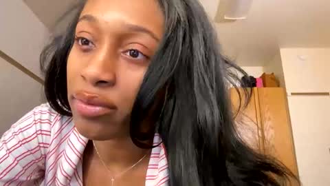 Snapshot of cutieeeva chatting on 02.14.26 cutieeeva online show from 02.14.26