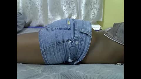 cutiehanish4 online show from 12.20.25