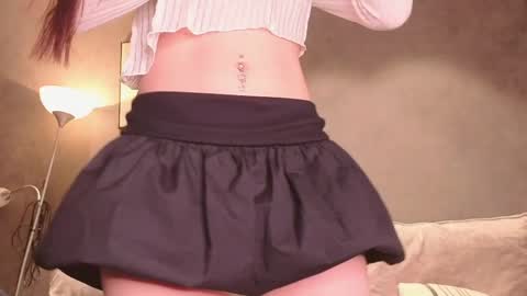 Snapshot of cutieleyla chatting on 05.06.26 cutieleyla online show from 05.06.26