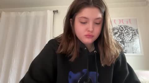 Cutieoggg420 online show from 02.20.26