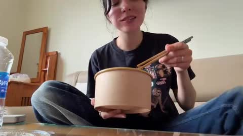 squirt queen Jasmine     next stream 1 may online show from 05.29.26