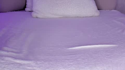 Hannah online show from 04.14.26