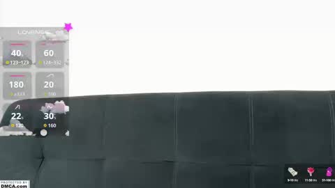 Snapshot of cutte_kitty_ chatting on 09.11.25 miss ari online show from 09.11.25