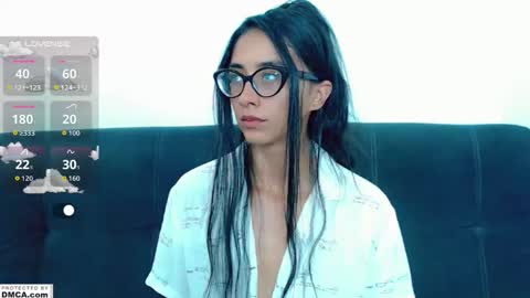 Snapshot of cutte_kitty_ chatting on 10.27.25 miss ari online show from 10.27.25