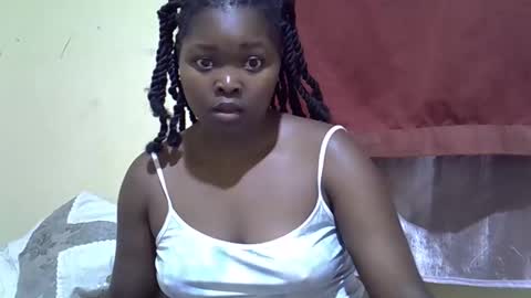 Snapshot of cuttepappy chatting on 05.16.26 cuttepappy online show from 05.16.26