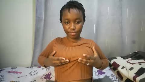 Snapshot of cutypookie chatting on 10.02.25 cutypookie online show from 10.02.25