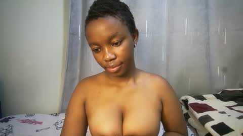 Snapshot of cutypookie chatting on 10.04.25 cutypookie online show from 10.04.25