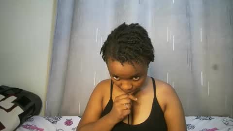 Snapshot of cutypookie chatting on 10.14.25 cutypookie online show from 10.14.25