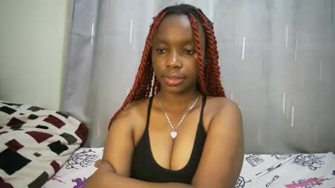 Snapshot of cutypookie chatting on 11.08.25 cutypookie online show from 11.08.25