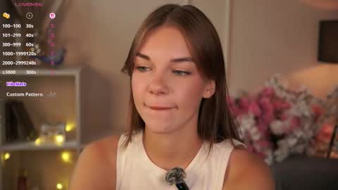 Cwen online show from 09.21.25