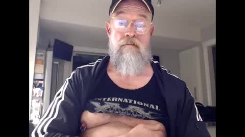 Snapshot of cxcdn chatting on 02.13.25 cxcdn online show from 02.13.25