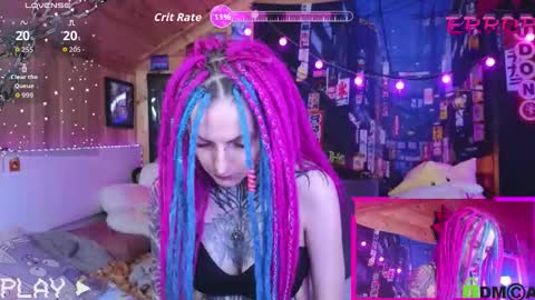 Snapshot of cybernekko chatting on 09.10.25 Neko online show from 09.10.25