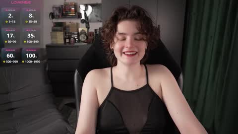 Helen Blossom online show from 03.06.26