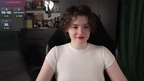 Helen Blossom online show from 03.28.26