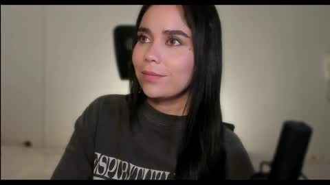 Snapshot of cyborgmuse chatting on 11.05.25 cyborgmuse online show from 11.05.25